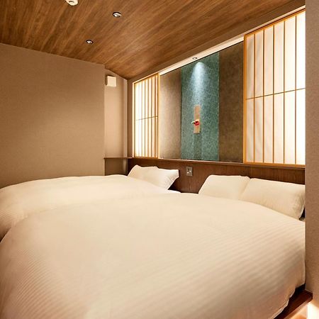 古今 天下茶屋 With A Private Parking Lot And A Half Open-Air Bath And Direct To Kix Villa โอซาก้า ภายนอก รูปภาพ