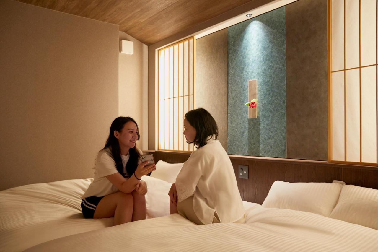 古今 天下茶屋 With A Private Parking Lot And A Half Open-Air Bath And Direct To Kix Villa โอซาก้า ภายนอก รูปภาพ