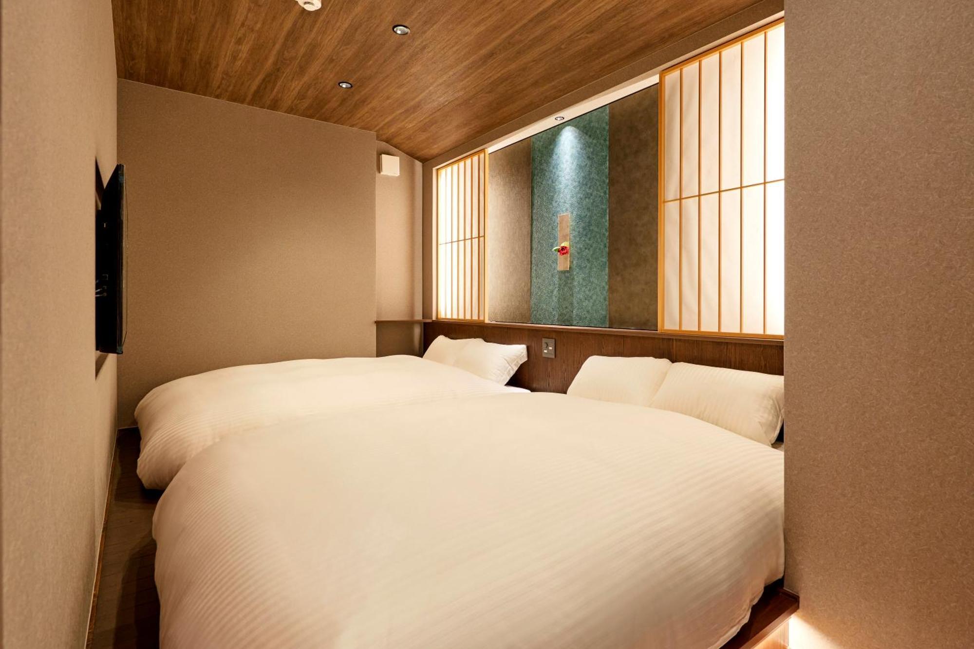 古今 天下茶屋 With A Private Parking Lot And A Half Open-Air Bath And Direct To Kix Villa โอซาก้า ภายนอก รูปภาพ